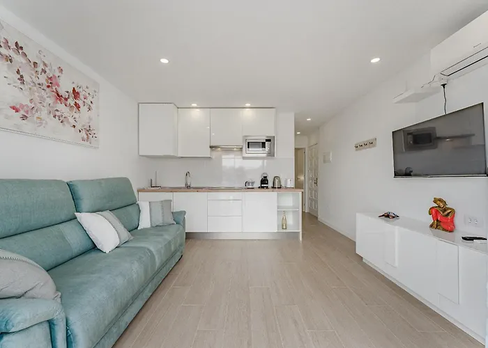 Cristianos San Marino Bluesky *