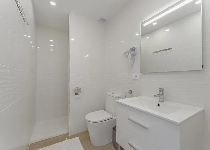 Cristianos San Marino Bluesky * Los Cristianos (Tenerife)