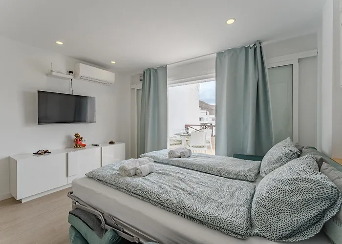 Cristianos San Marino Bluesky Apartmán *